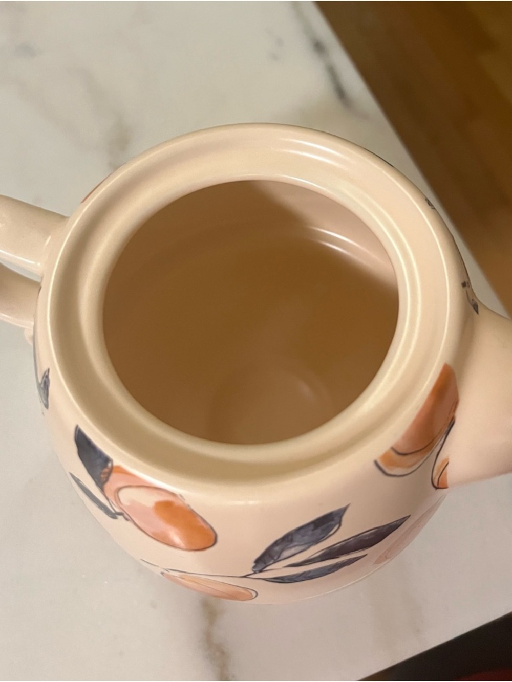 Peach patterned teapot and teacup - Picture 2 of 5